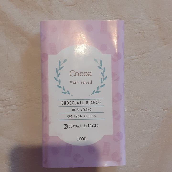 photo of Cocoa Plant Based Chocolate Blanco shared by @rociocm on  20 Apr 2022 - review