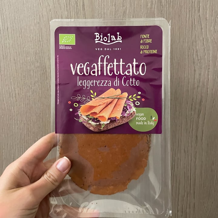 photo of Biolab Affettato vegano leggerezza di cotto shared by @monimichelotti on  08 Nov 2022 - review