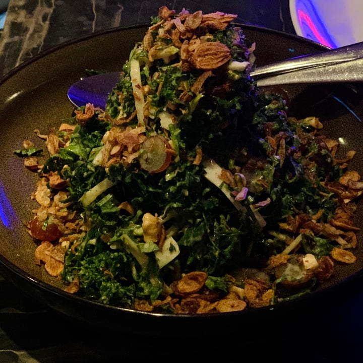 photo of Blue Label Pizza & Wine Kale “Waldorf“ Salad shared by @heruvimdi on  08 Sep 2020 - review