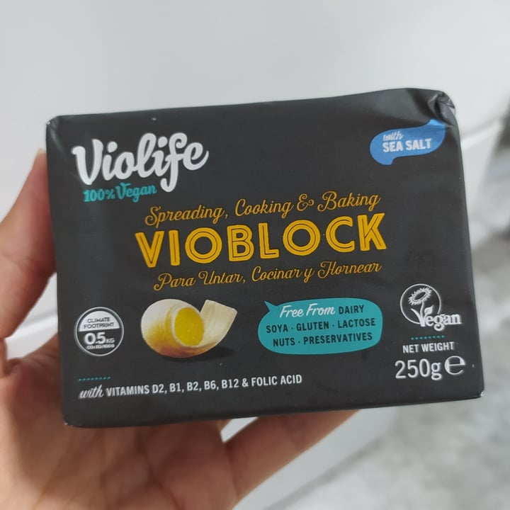 photo of Violife Vioblock with sea Salt shared by @charl07e on  17 May 2022 - review