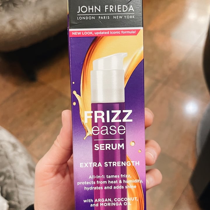 photo of John Frieda Frizz Ease shared by @nicolemdlp on  25 Jan 2022 - review