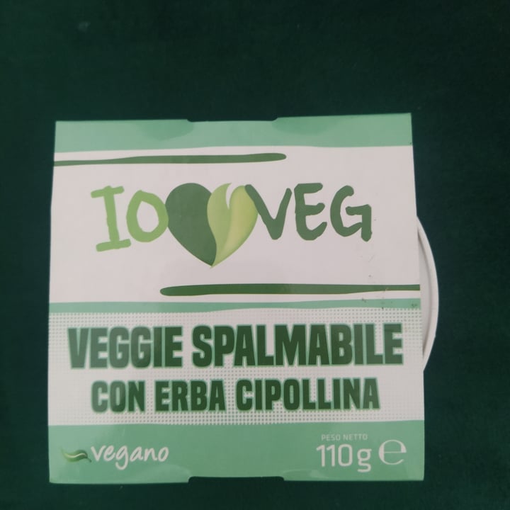 photo of ioVEG Spalmabile con erba cipollina shared by @biancafurii on  11 Jun 2022 - review