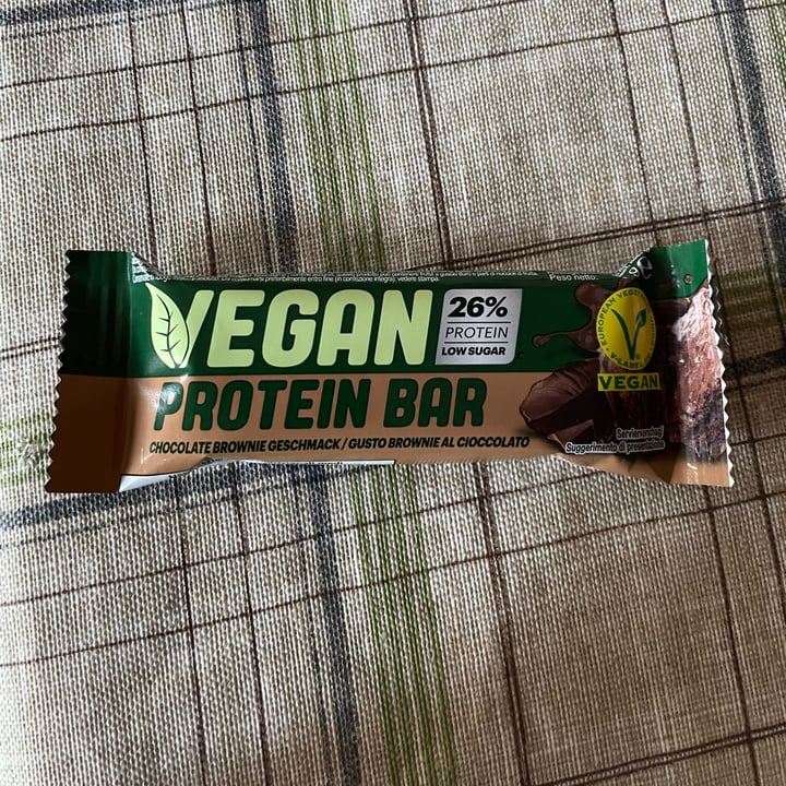 review photo of Vegan Protein Bar Protein Bar Chocolate Brownie shared by @chiararesti on 15 Oct 2022 - review