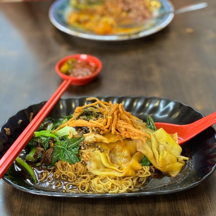 photo of Yi Xin Vegetarian wanton Mee shared by @peasfulpea on  04 Oct 2021 - review