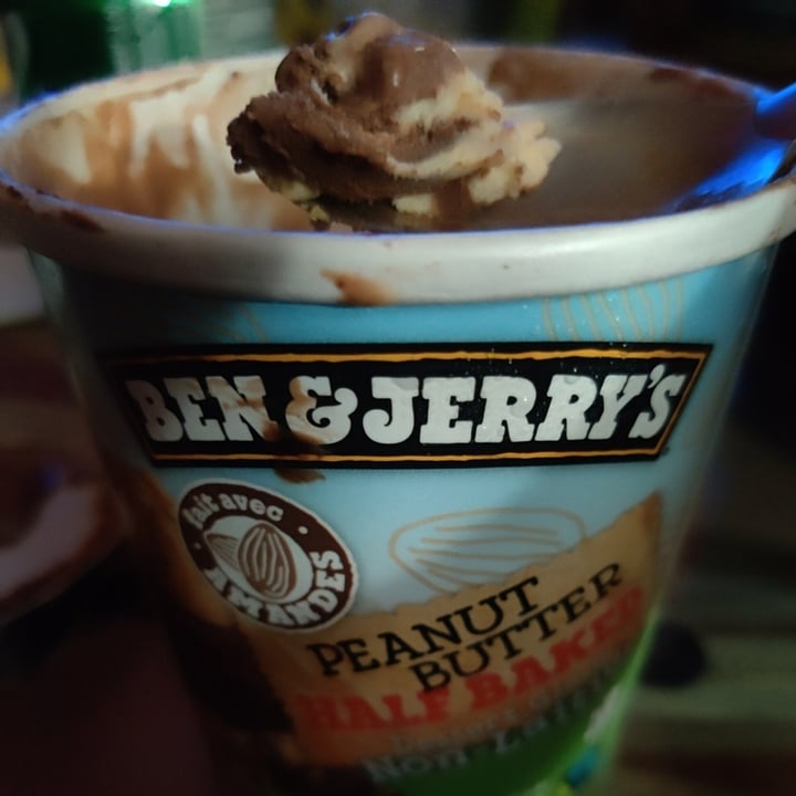 photo of Ben & Jerry's Peanut Butter Half Baked Non-Dairy Frozen Dessert shared by @chocomelonhead on  16 Nov 2020 - review