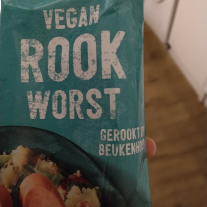 photo of Albert Heijn AH Vegan rookworst shared by @kamerplant on  13 Dec 2022 - review
