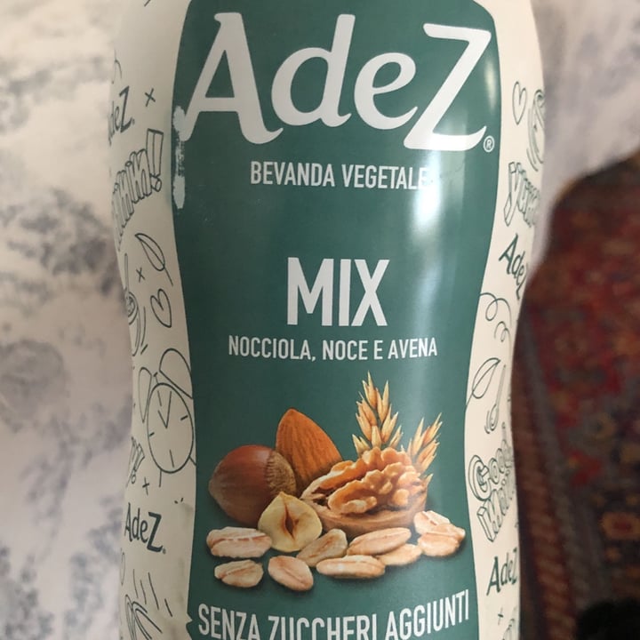 review photo of AdeZ Bevanda Vegetale Mix Nocciola, Noce e Avena shared by @chiaramente on 09 Jun 2022 - review