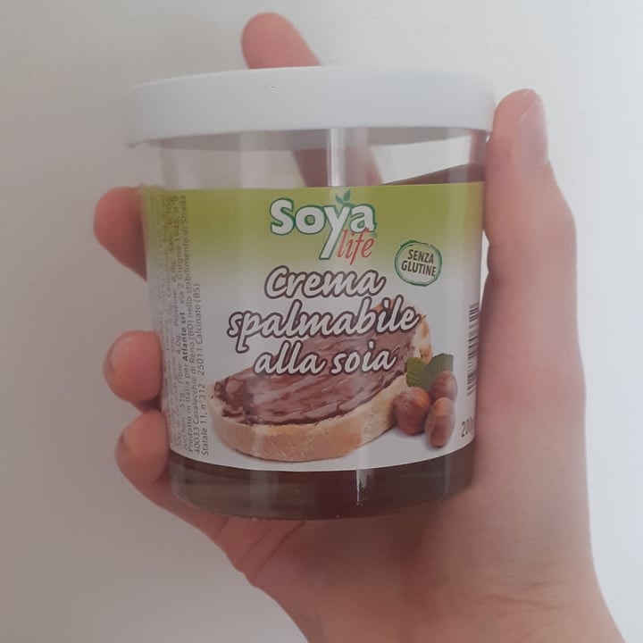 photo of Soya life Crema spalmabile con Nocciole, Cacao e Soia shared by @costyoldhouse on  25 Apr 2022 - review
