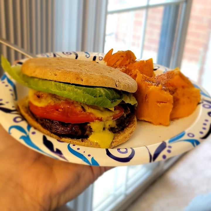 review photo shared by @plant-based-newb on 30 Apr 2022 - post