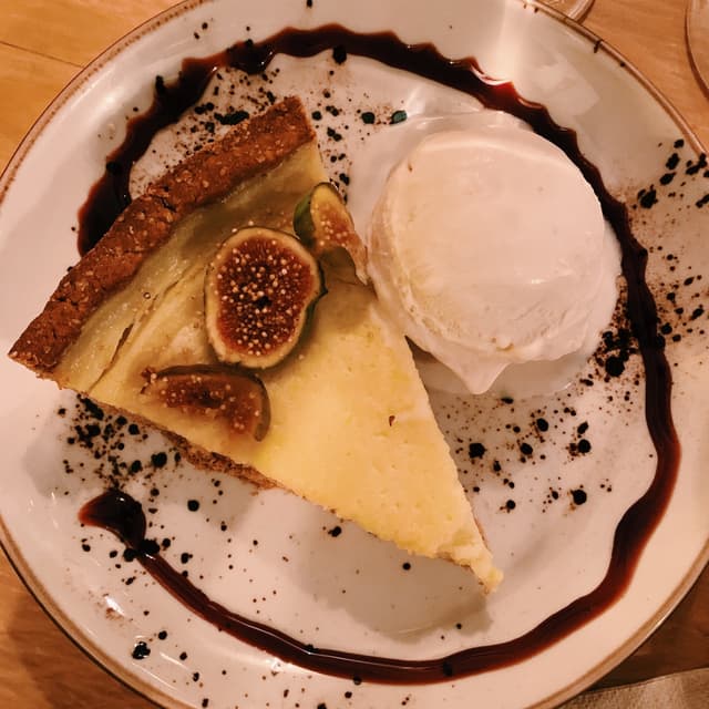 Photo of the dish “Tarta de limón”