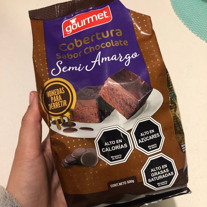 photo of Gourmet. Cobertura Sabor Chocolate Semi Amargo shared by @martusalgado on  02 Oct 2020 - review