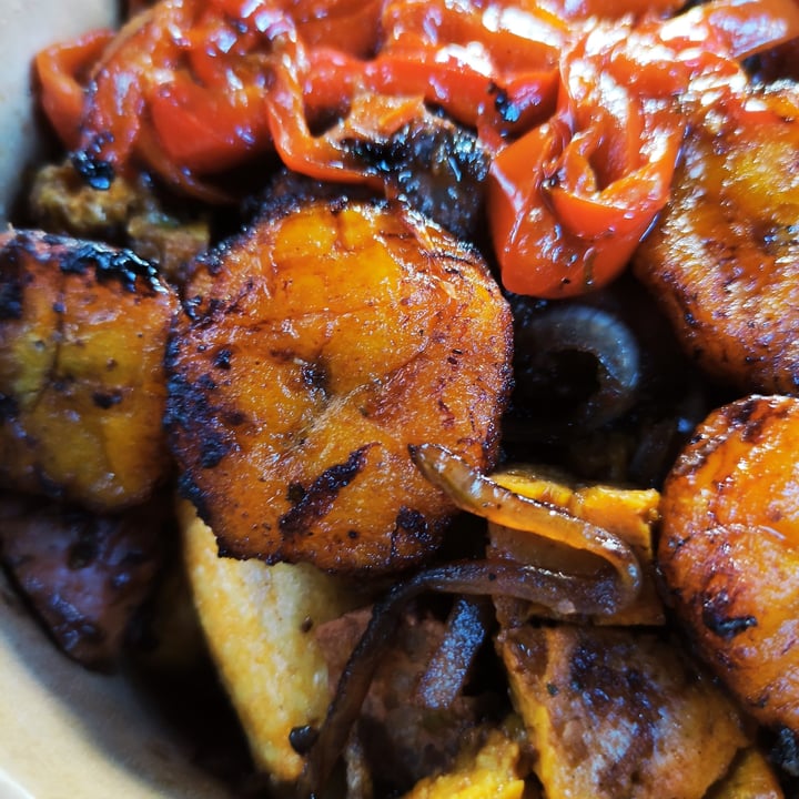review photo of La Cocinita Verde - Comida Vegana Picada shared by @carobuitrago on 19 Oct 2020 - review