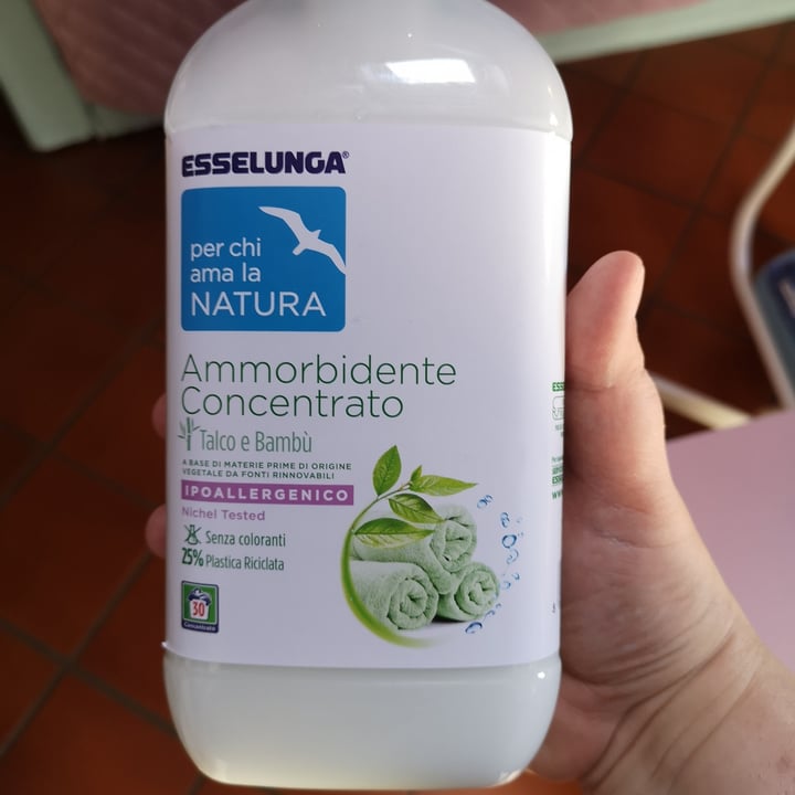 photo of Esselunga Ammorbidente concentrato shared by @lunakitch on  01 Aug 2021 - review