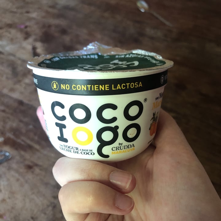 photo of Crudda Yogur a Base de Coco sabor Maracuya shared by @lectoravegan on  21 Jan 2021 - review