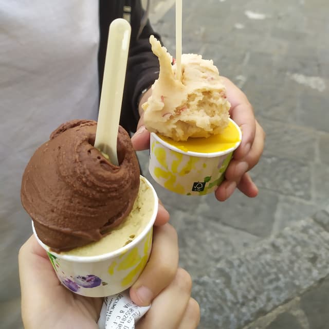 Photo of the dish “Gelato Bacio E Pistacchio”