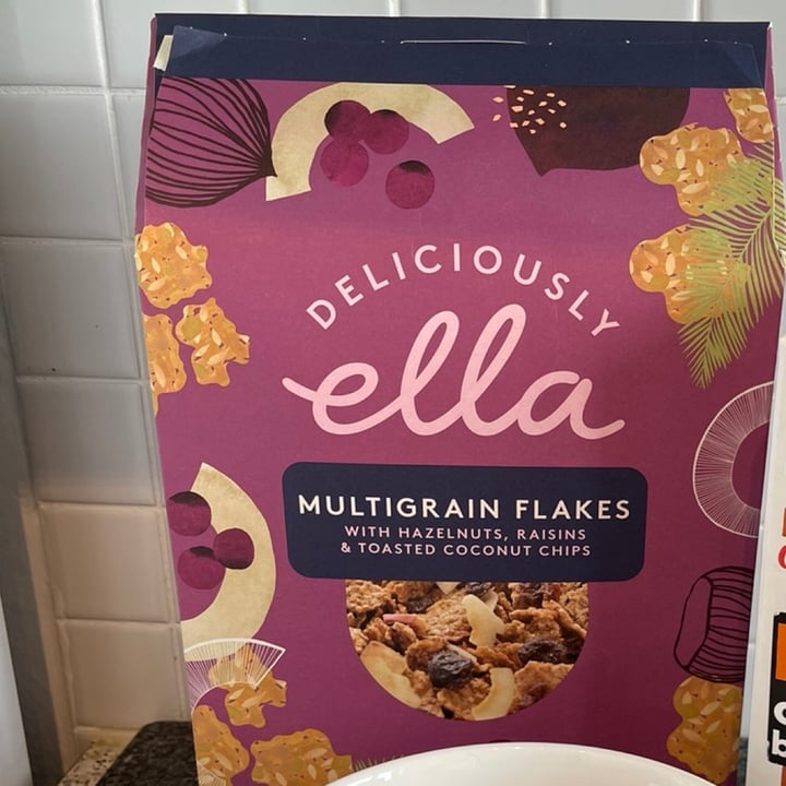 review photo of Deliciously Ella Multigrain flakes shared by @myphotosbyrachel on 25 Aug 2021 - review