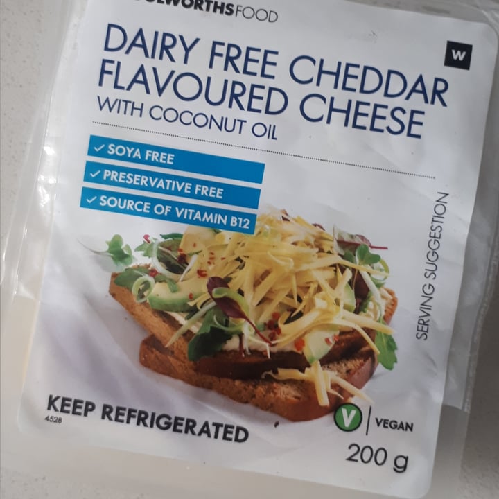 photo of Woolworths Food Dairy Free Cheddar Flavoured Cheese shared by @clairevocado on  11 Nov 2020 - review