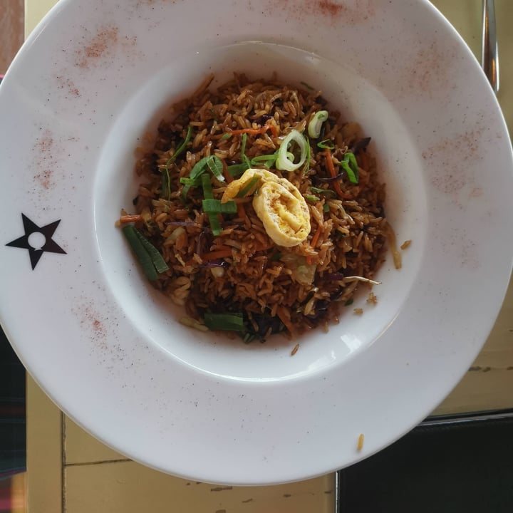 review photo of Nacion Sushi Pinares Arroz Vegetariano plato del día shared by @aflyingdeer on 17 Jun 2022 - review