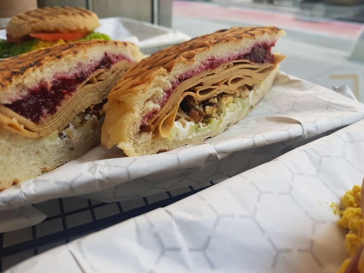 photo of Terri Thanksgiving Sandwich shared by @cibjork on  11 Mar 2020 - review