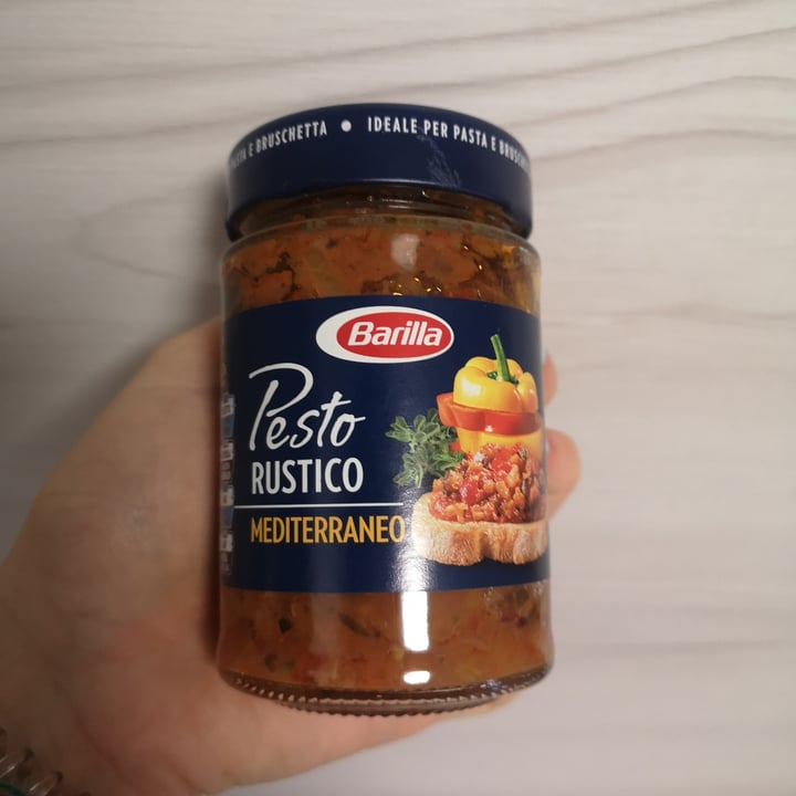 photo of Barilla Pesto rustico Mediterraneo shared by @luicecold on  20 Mar 2022 - review