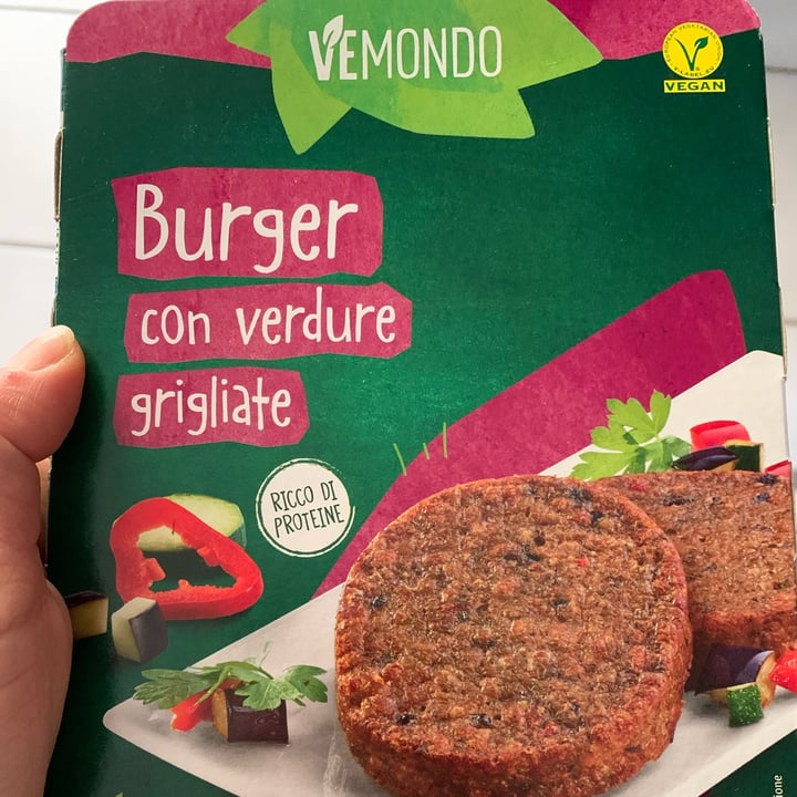 review photo of Vemondo Burger con Verdure Grigliate shared by @effel on 15 May 2022 - review