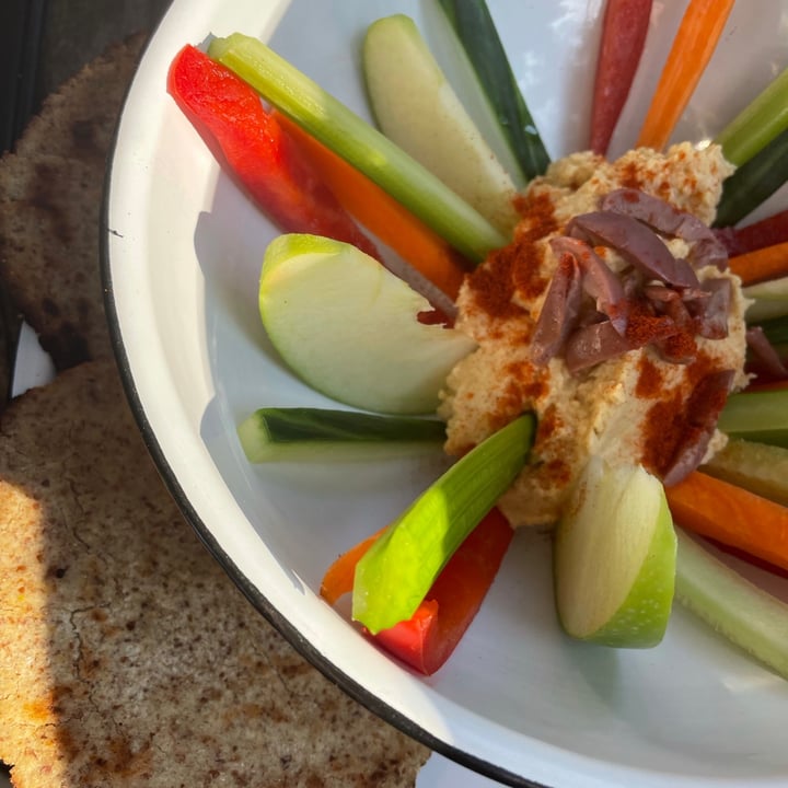 photo of HEN HOUSE EAT OUT CAFE Hummus Bowl shared by @carrienissiotis on  27 Sep 2021 - review