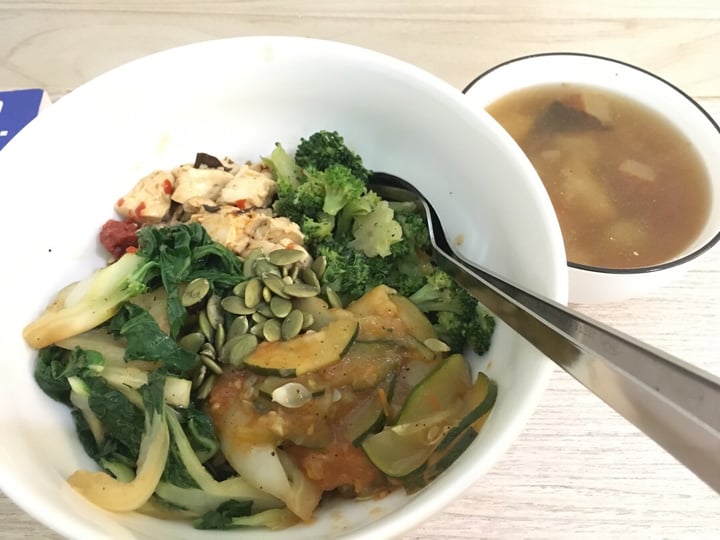 review photo of Simple Lifestyle Healthy Vegetarian Cafe Vegan Buddha Bowl shared by @ladyv on 03 Apr 2019 - review