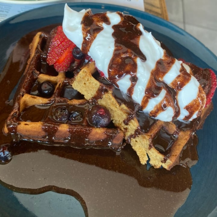 photo of Lexi's Healthy Eatery Vanilla power waffles shared by @bianca1701 on  07 Sep 2021 - review