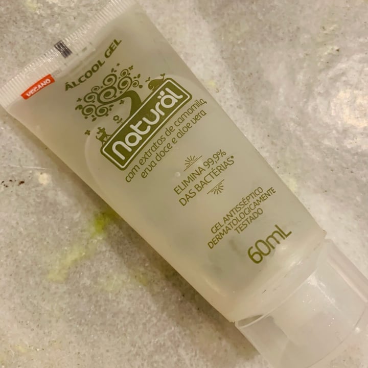 photo of Orgânico Natural Álcool Gel shared by @nathaliadoli on  02 Apr 2022 - review