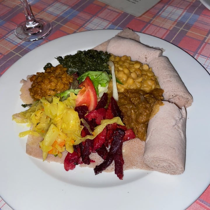 Timbuktu cafe Cape Town, South Africa Vegan Plate Review | abillion