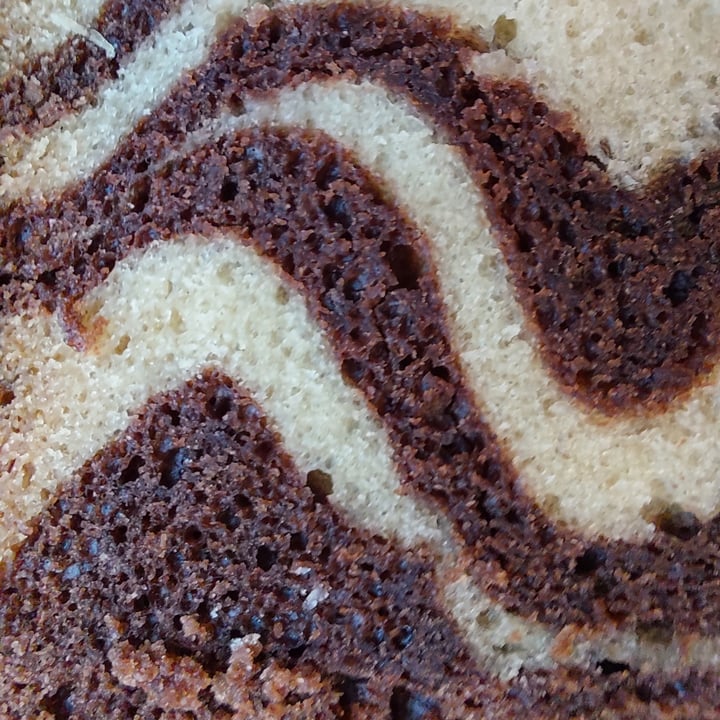 photo of VG Pâtisserie - Pâtisserie Végétale Cake marbré végétal shared by @iobarbs on  18 Aug 2022 - review