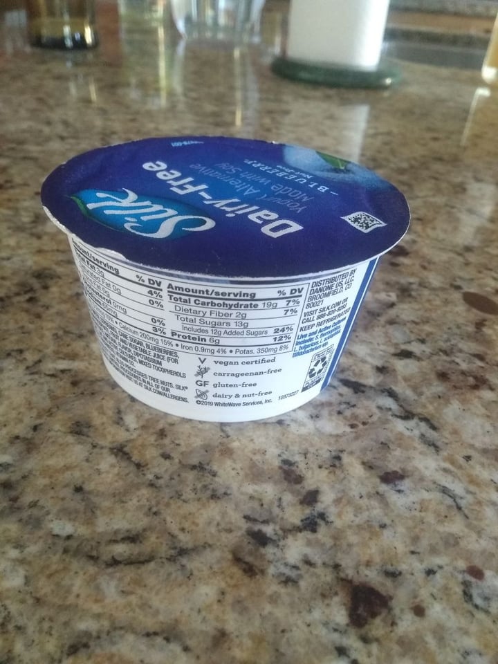 photo of Silk Blueberry Yogurt Alternative Made with Soy shared by @allie725 on  25 May 2020 - review