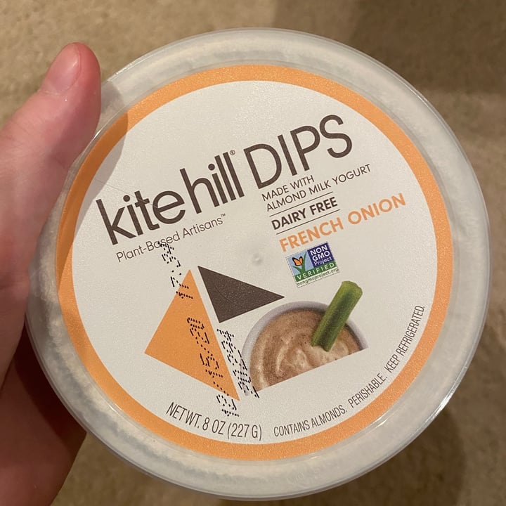 review photo of Kite Hill Dairy-Free French Onion Dip shared by @evafenn on 30 Nov 2020 - review