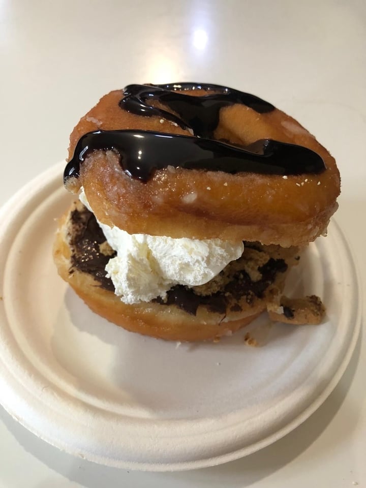 review photo of Ruta 42 Donut shared by @salcarma on 29 Mar 2020 - review