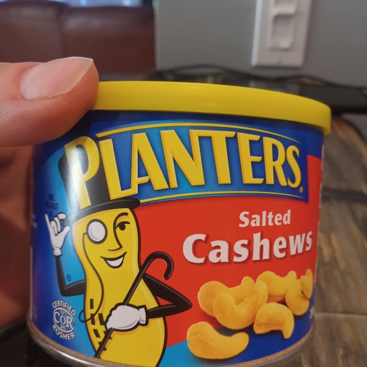 photo of Planters Cashews Halves and Pieces shared by @barber on  05 May 2022 - review