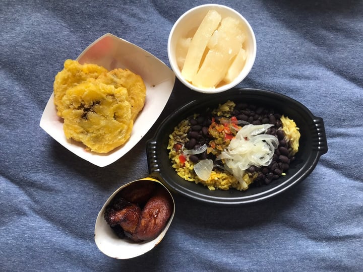 review photo of Pollo Tropical Tropichop bowl shared by @snehaverma on 21 Aug 2019 - review