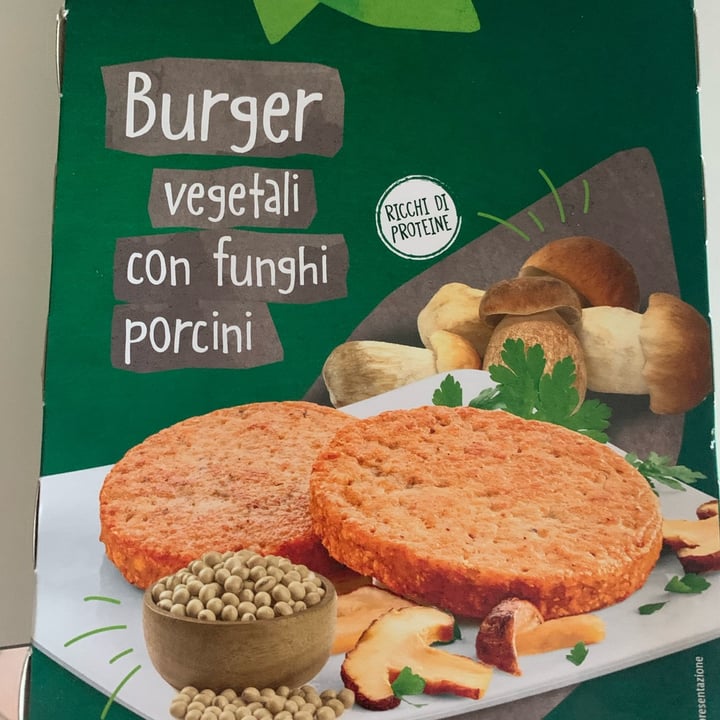 photo of Vemondo  Burger ai Porcini shared by @jennide on  16 Aug 2022 - review