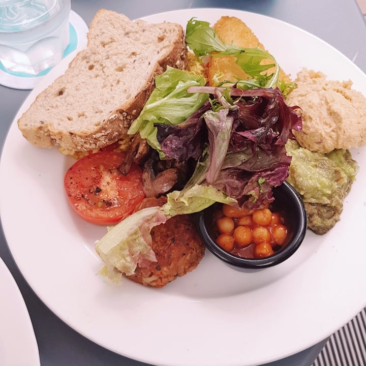 photo of Privé Jewel Changi Airport Plant Power Breakfast shared by @dhwani on  17 Jul 2020 - review