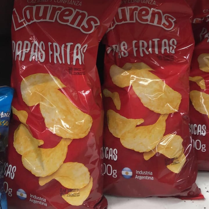 photo of Laurens Papas fritas shared by @sollrolando on  27 May 2022 - review