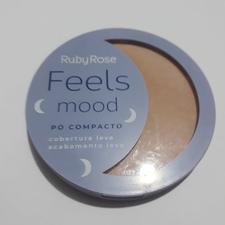 review photo of RubyRose Pó Compacto shared by @rogeria on 07 Jul 2022 - review