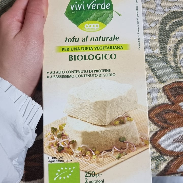 photo of Vivi Verde Coop Tofu Al Naturale shared by @makaka on  31 Mar 2022 - review