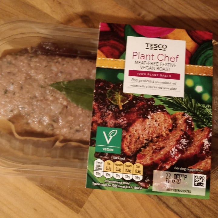 photo of Tesco Plant Chef Meat Free Festive Vegan Roast shared by @amucallinz on  27 Dec 2020 - review