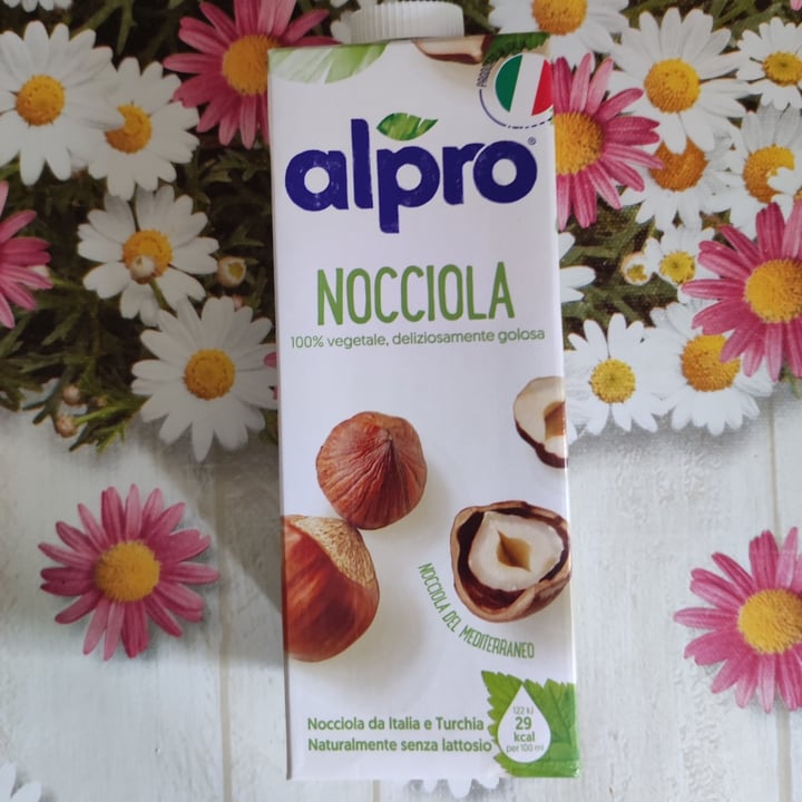 photo of Alpro Latte alla nocciola shared by @jadataxxo on  07 May 2022 - review
