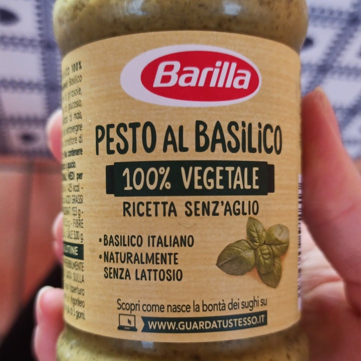 photo of Barilla Pesto Basilico Vegan shared by @iryx on  23 Dec 2021 - review