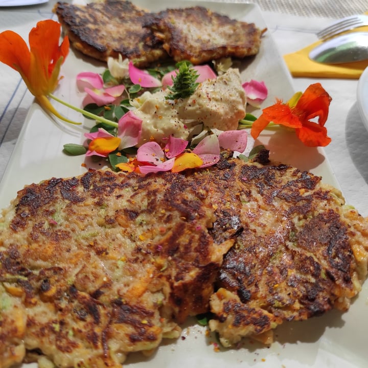 review photo of El Invernadero Restaurante Flitters de calabacín, batata y nueces. shared by @perezzamedais on 07 Oct 2021 - review