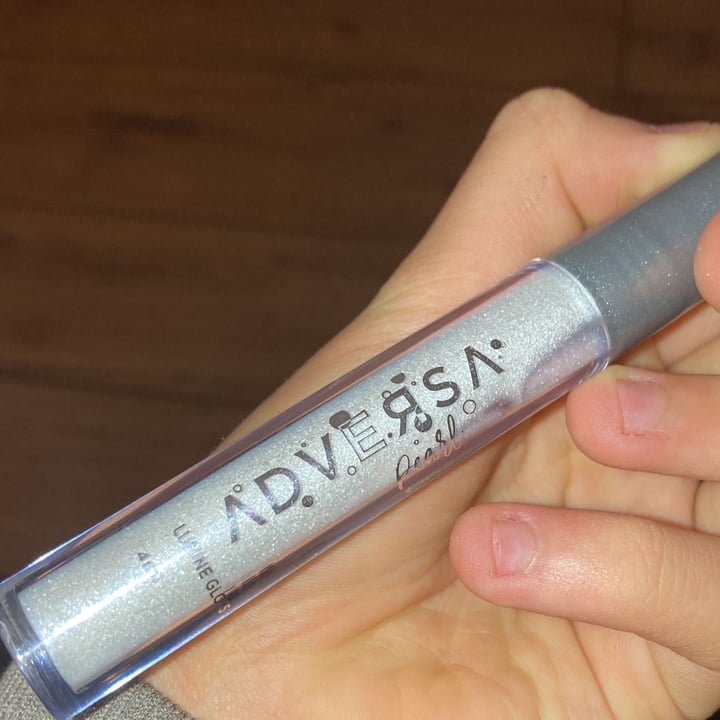 review photo of Adversa Gloss brilhoso shared by @anacogumelo on 13 Oct 2021 - review