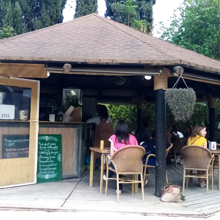 photo of Cafetería Jardín Botánico Zumo de frutas del bosque shared by @sanleeping on  02 May 2022 - review