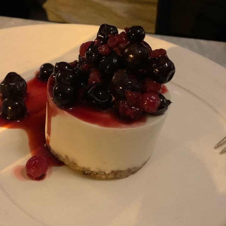 photo of Botanica Lab Cucina Cheesecake shared by @unejanie on  06 Oct 2021 - review
