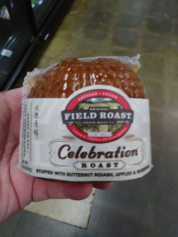 review photo of Field Roast Celebration Roast shared by @elementalv on 26 Dec 2019 - review