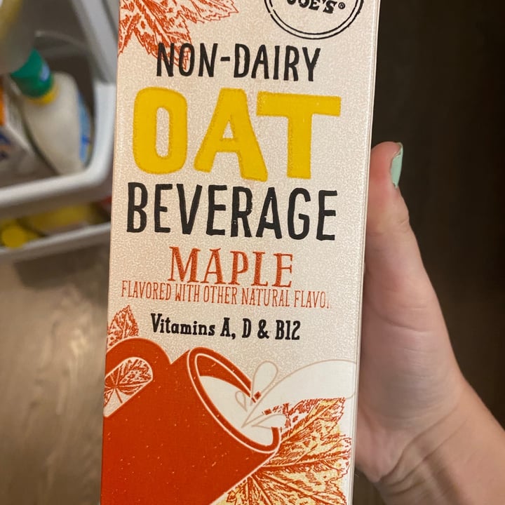 photo of Trader Joe's Non-Dairy Oat Beverage Maple shared by @miamia12 on  09 Sep 2021 - review